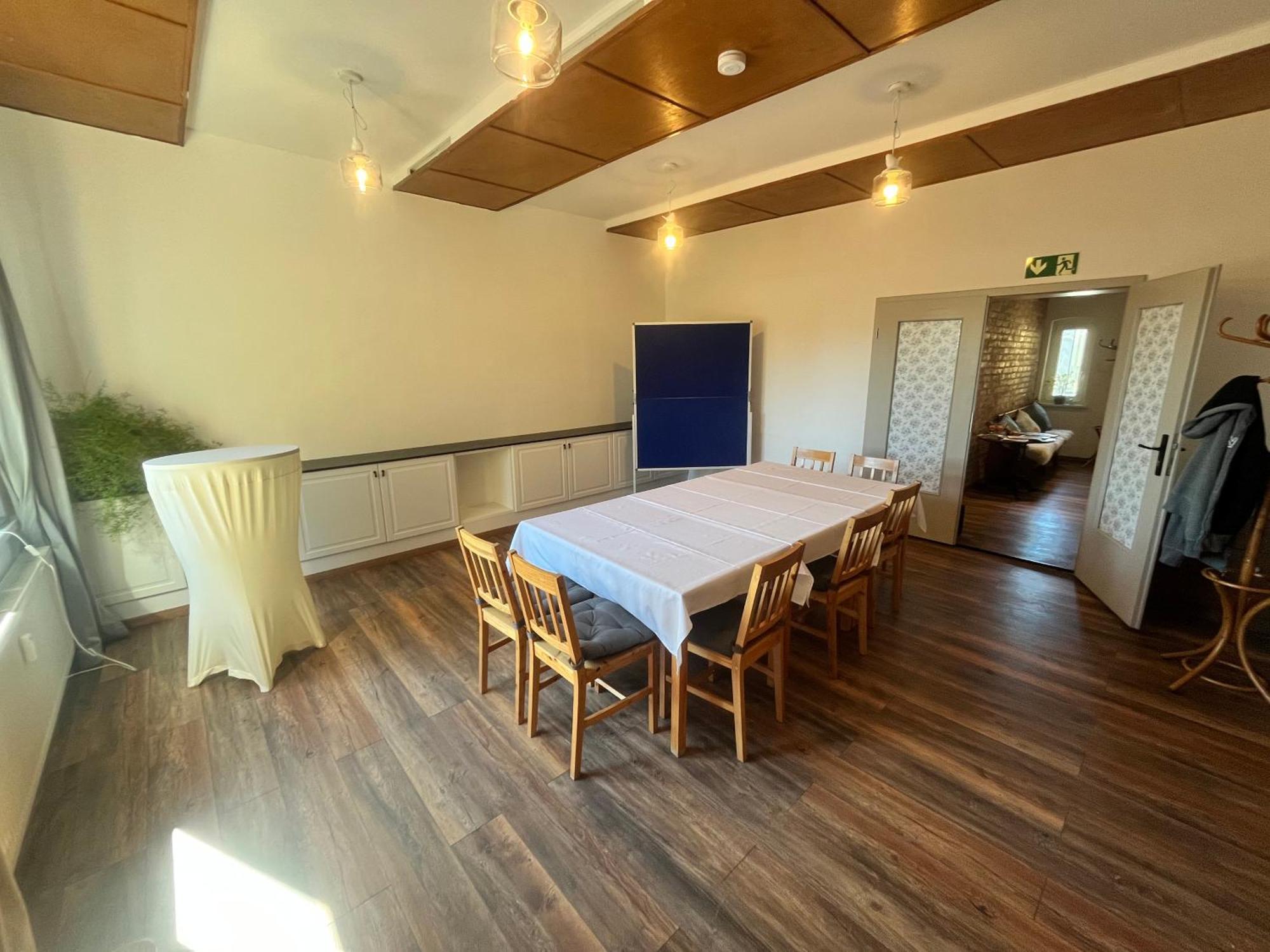 Riverside Inn Oderberg Экстерьер фото